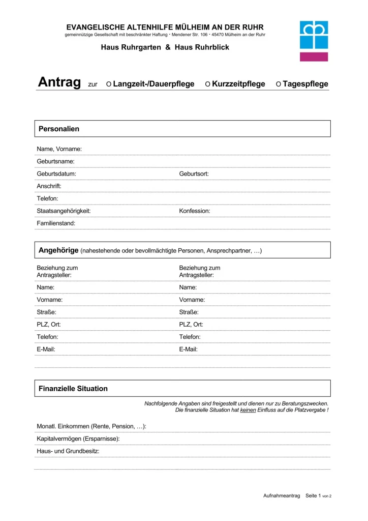 Erste Seite des Aufnahmeantrags für Pflegeplätze (Langzeitpflege, Kurzzeitpflege, Tagespflege) der Evangelischen Altenhilfe Mülheim an der Ruhr mit Formularfeldern für Personalien, Angehörige und finanzielle Angaben.